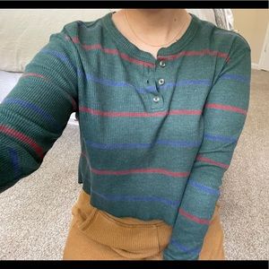 Long sleeve crop top